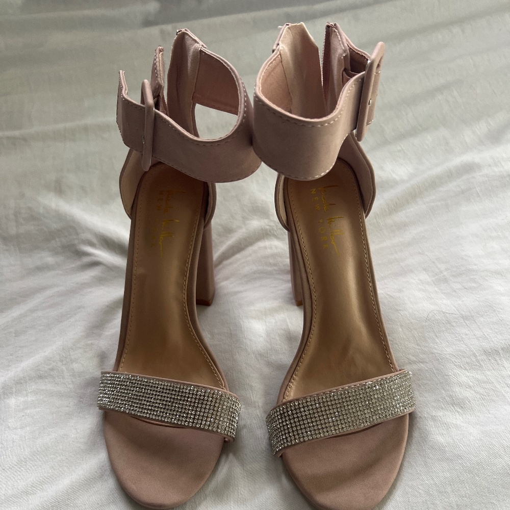 Nicole Miller open toe heel